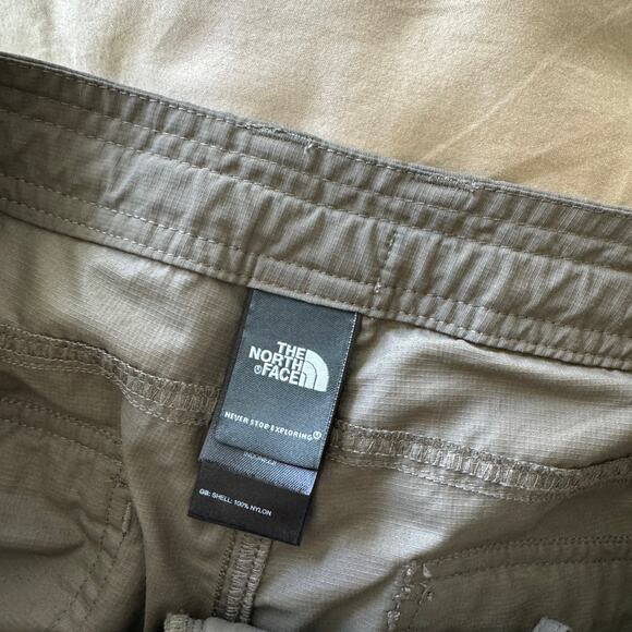 North Face Cargo Pants - Picture 10 of 12